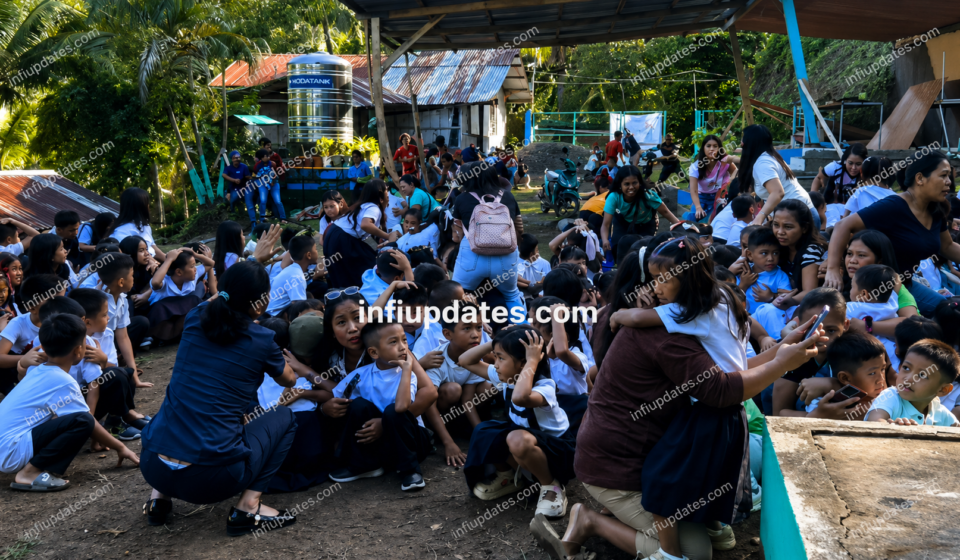 Morning Assembly Turns Into Panic as Powerful Quake Strikes School